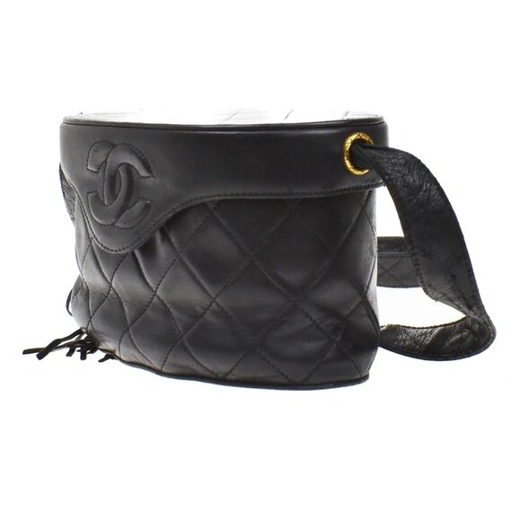 CHANEL CC Logo Matelasse Tassel Shoulder Vanity Bag Leather Black Italy 95KB241 - Picture 3 of 16